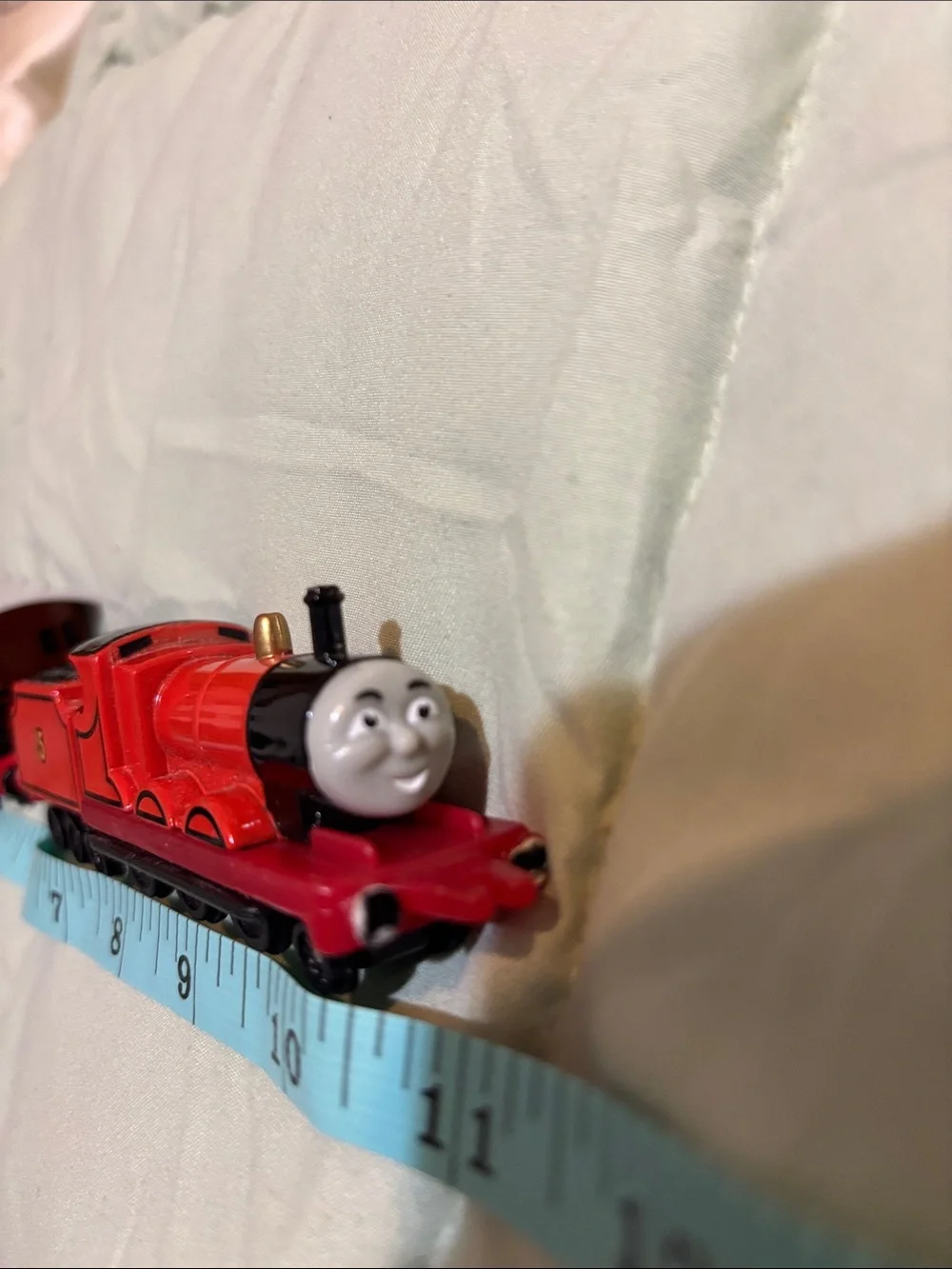 Thomas Red Number 5 Toy Train Engine and Orange Passenger Car - Kids Toy